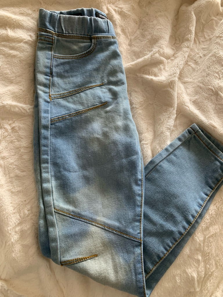 Hudson Kids Light Wash Denim Jeggings Size 8-10